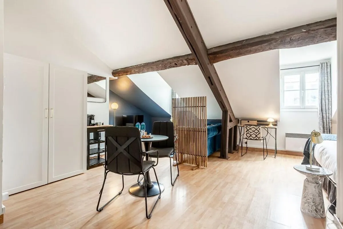 Apartment 61#Opera#Studio#Louvre#Ac Paris France